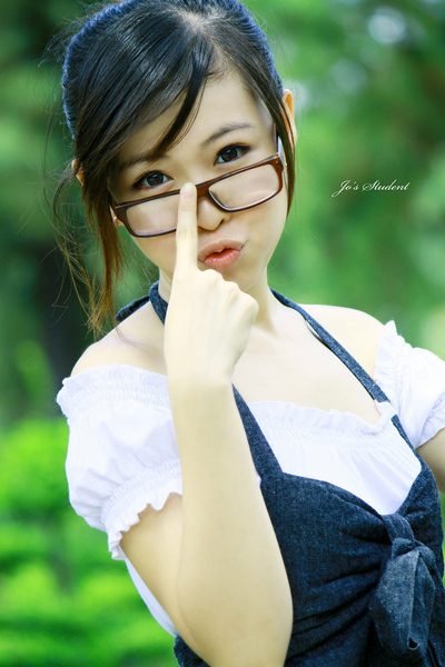 4c032656 61c7b81e thu6